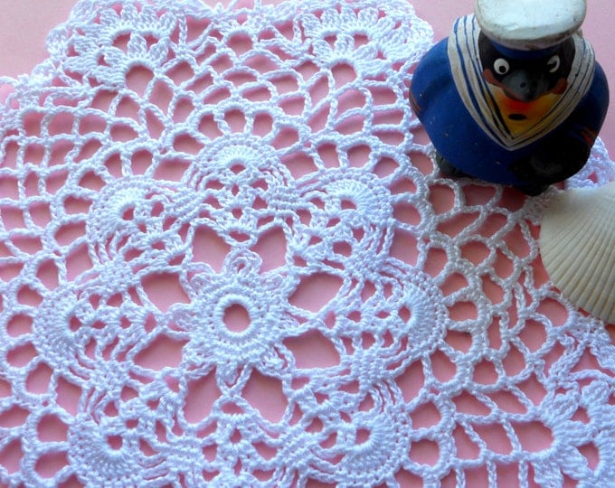 8 inch Doily, Lace Table Decoration, Handmade Lace Doily, White Tablecloth, Lace White Cotton Crocheted Coaster, Rustic Table Decor, White