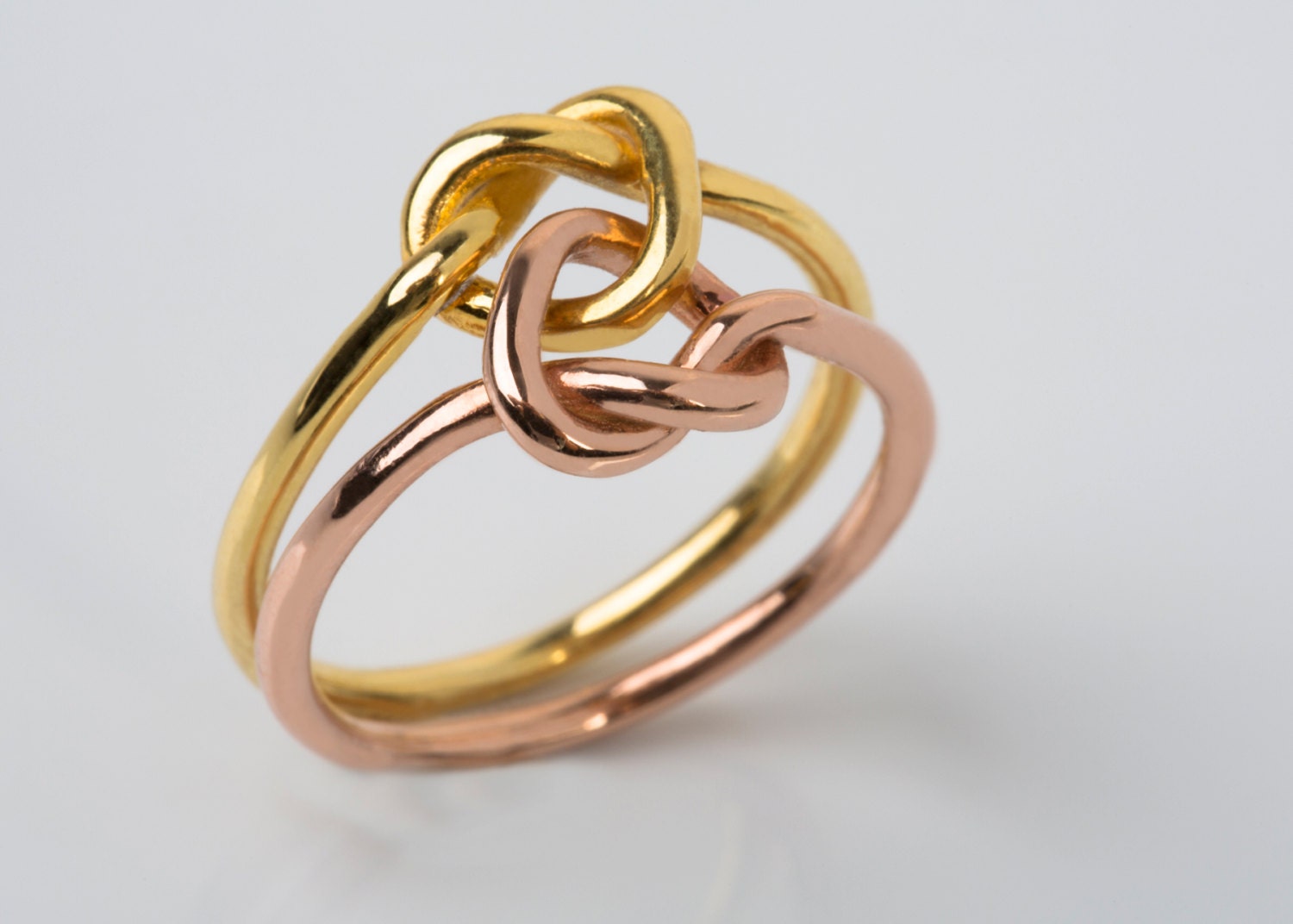 Double love Knot RingSOLID GOLD double love knot ring