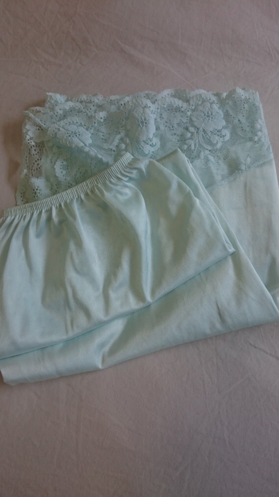 Half Slip Petticoat by Hilton size 10 Aus/Uk & 5/US
