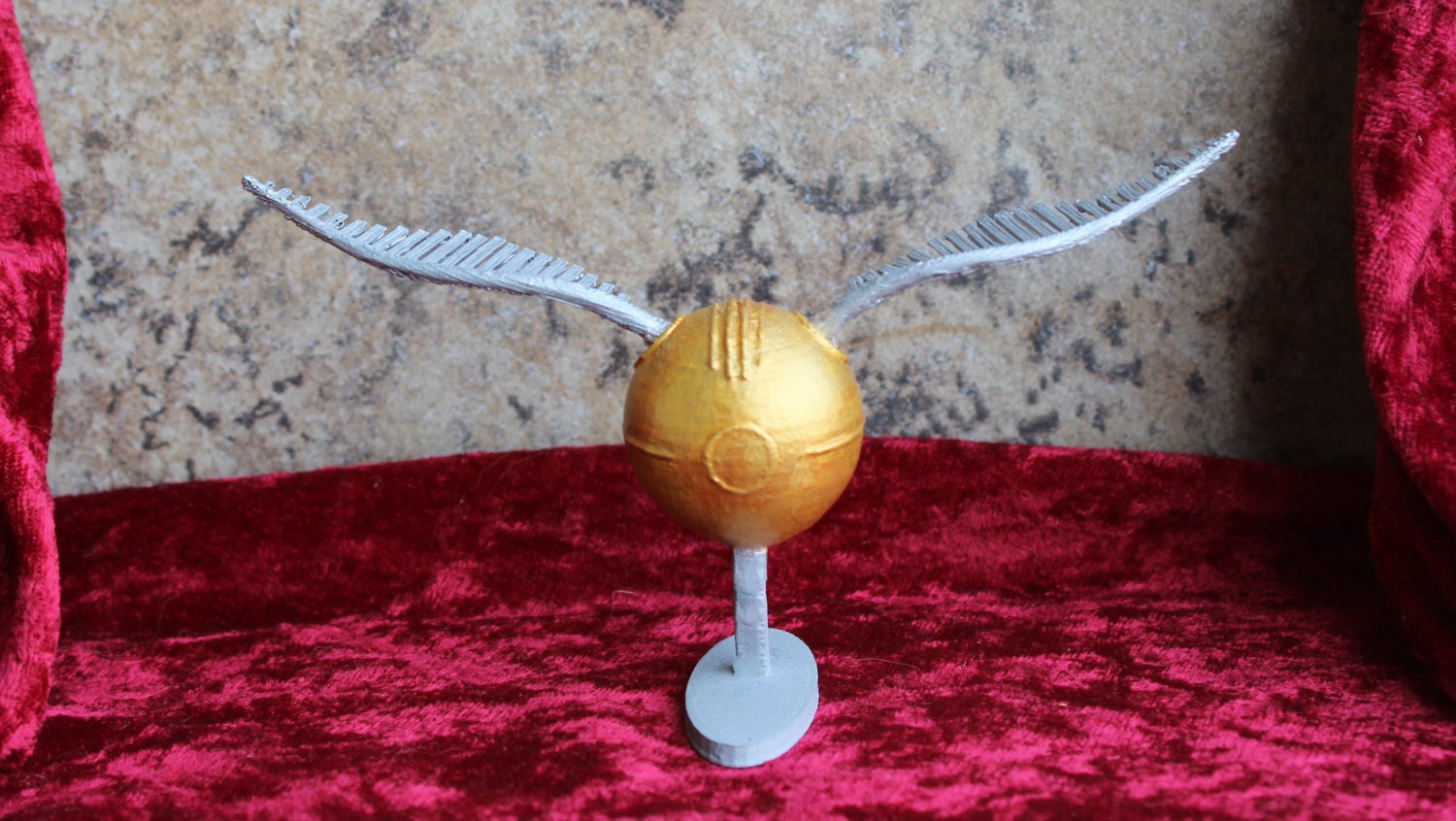 Golden Snitch // Cake Topper // Collectible // Party
