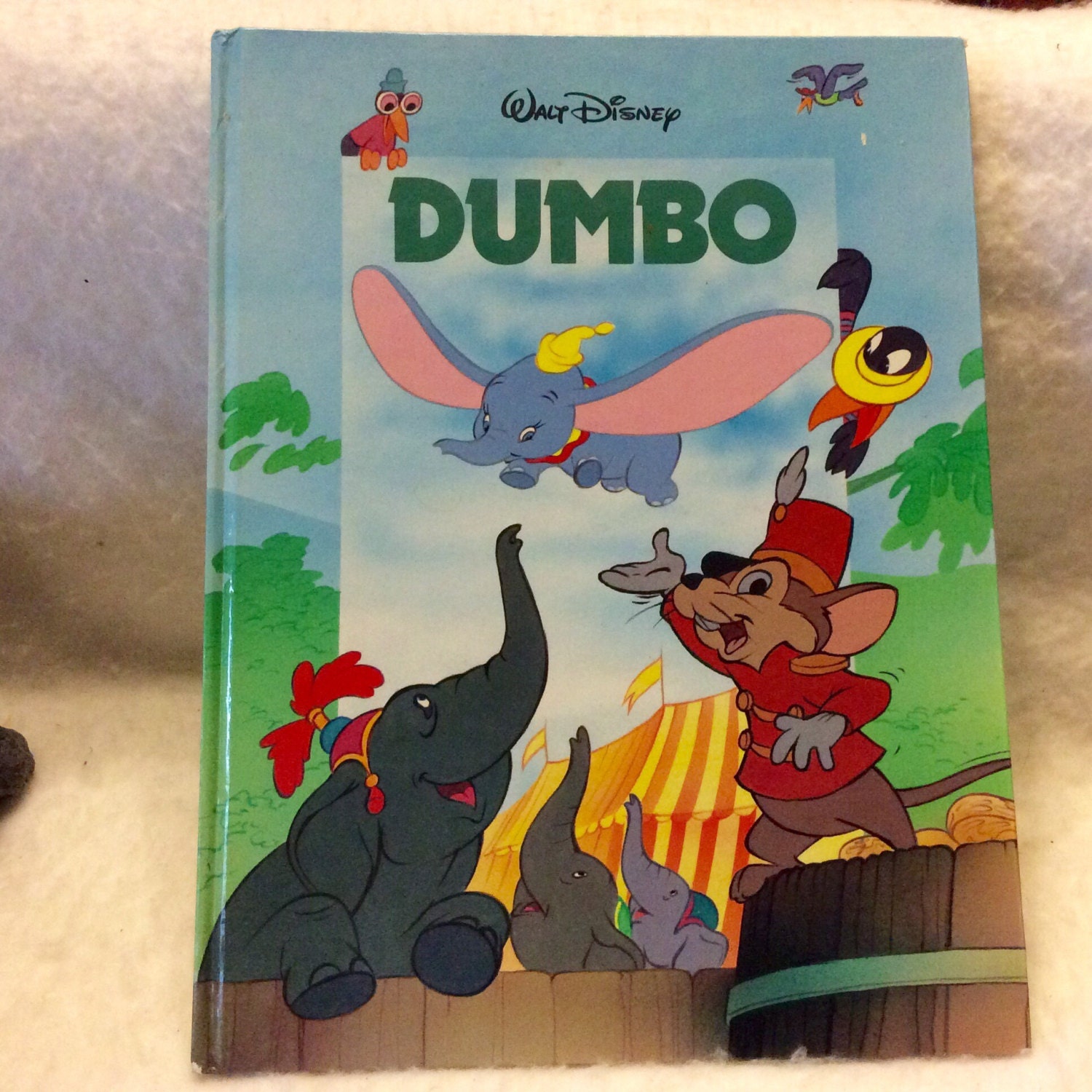 dumbo books