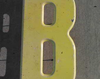 10" RUSTIC VINTAGE METAL Letter -B- 1960's Marquee
