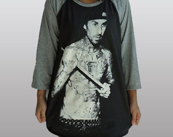 travis barker t shirt