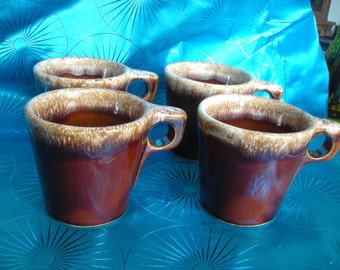 HULL Brown Drip MUGS 4 very nice