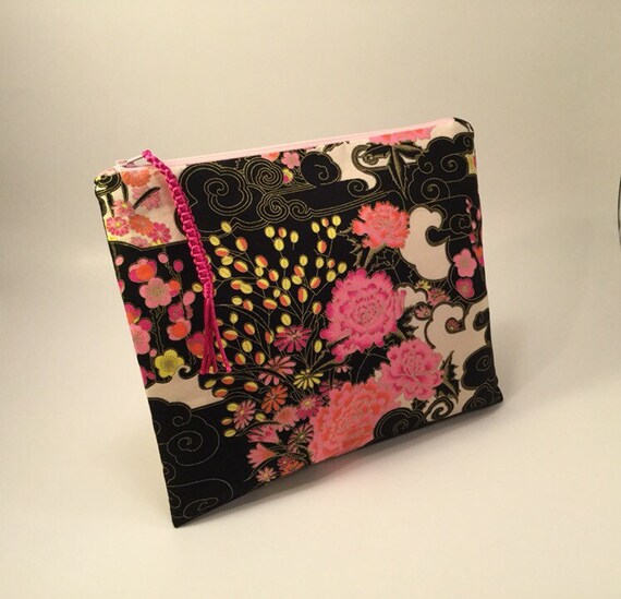 Zipper clutch purse Alfred Shaheen Asian Blossoms fabric