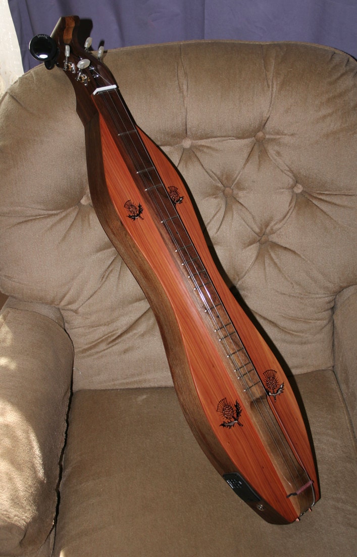 Mountain Dulcimer 4string Red Cedar Hourglass Soundhole