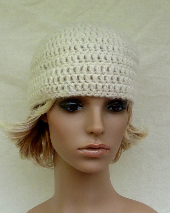 Unisex Adult Winter White Soft Baby Alpaca Crocheted Hat
