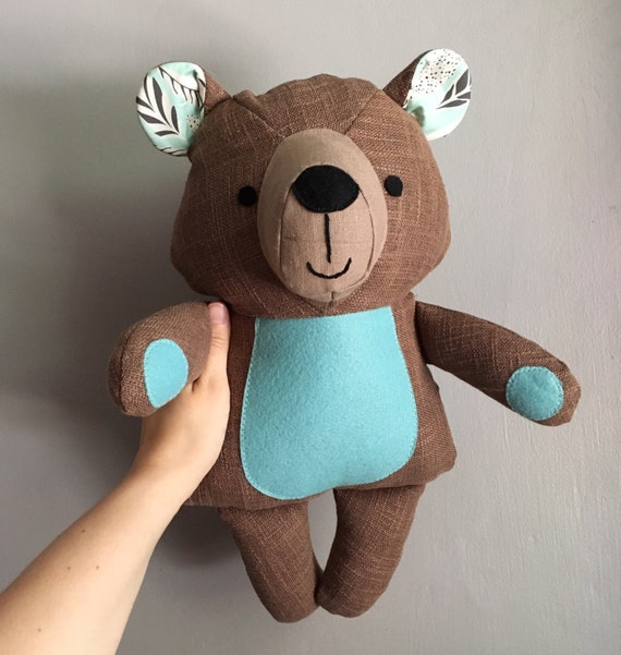 Decorative teddy bear doll in aqua./ Peluche by PantoufledeVerre