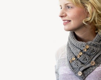 CROCHET PATTERN - Cabled Owl Neck Warmer - Instant Download (PDF)