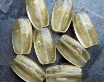 Large Lucite Bead-Unique Bead-Shimmer-Gold Shimmer-Bubbles-Champagne-Holiday Beads-Vintage Beads-Flat-Oval Beads-8 Beads