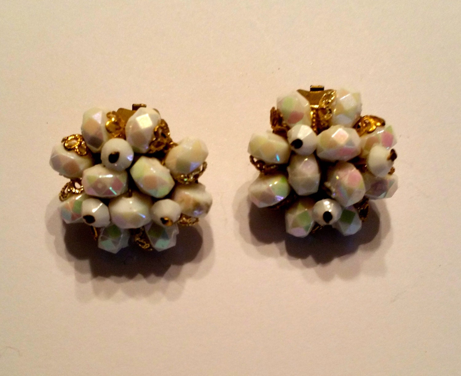 White Iridescent Bead Cluster Midcentury Clip Earrings – Haute Juice