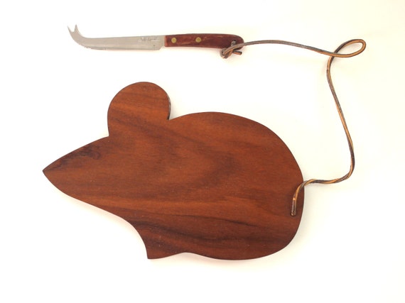 iSpyVintage Board with Attached Cutting Plate knife knot cheese Cheese  or by Mouse