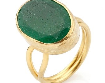 Green Oval Jade Ring, 925K silver coated 18K gold, big green stone ring, bright green ring, green jade ring, gold ring, emerald green ring