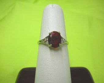 FREE SHIP size 8,  925 sterling silver red garnet faceted oval solitaire ring , BearlyArtDesigns Store
