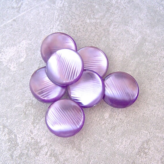 purple vintage buttons 17mm 5 8 inch luminescent lavender purple shanks 10 vtg nos purple vintage buttons 17mm 5 8 inch luminescent lavender purple shanks 10 vtg nos