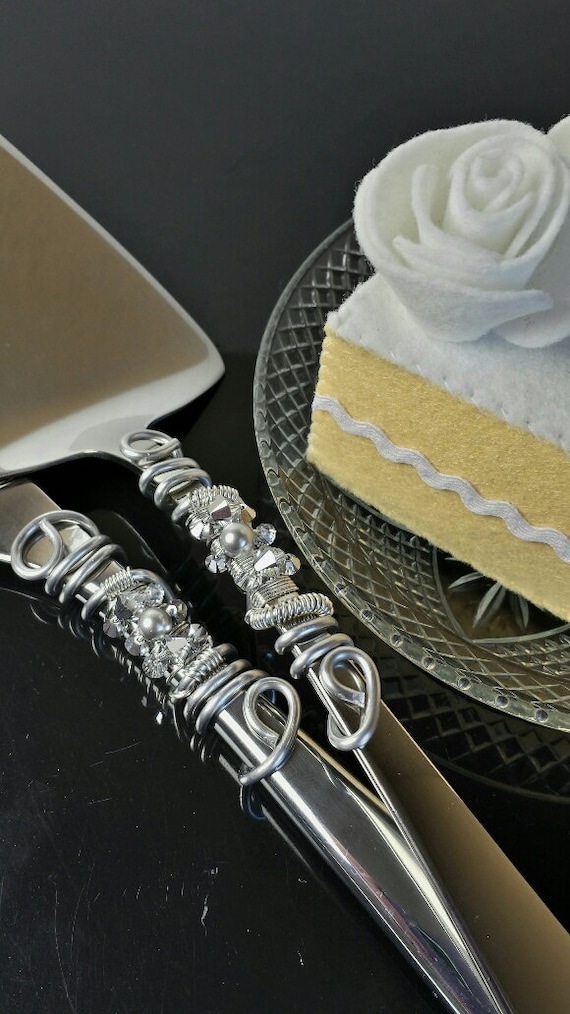 Silver wedding  cake  server  set  Swarovski crystal  bridal  shower