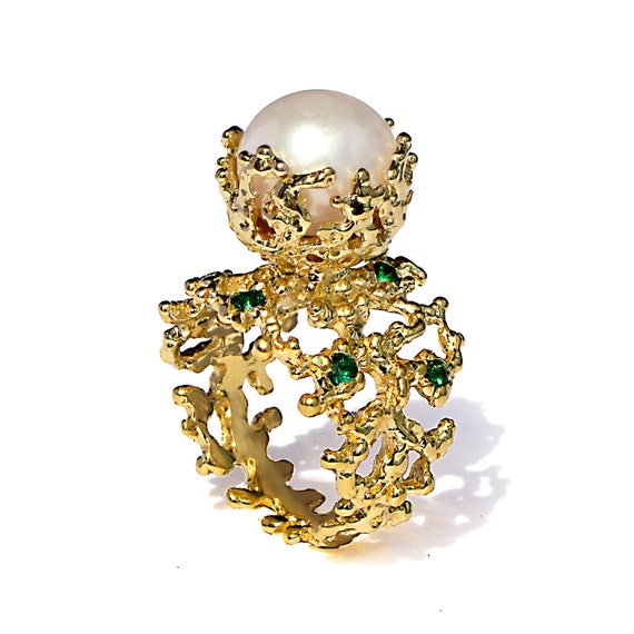 CORAL Emerald Pearl Ring Emerald Engagement Ring Pearl by arosha