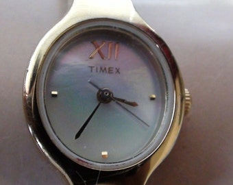 Classic Timex Watch Ladies Gold and Silver Tone Mother of Pearl face Wrist Watch Vintage Working condition New Battery
