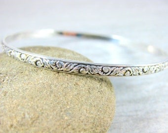 Patterned Sterling Silver Bangle Bracelet, Vine & Leaf Nature Inspired Bracelet, Simple Stacking Bracelet, Minimalist Jewelry, Victorian