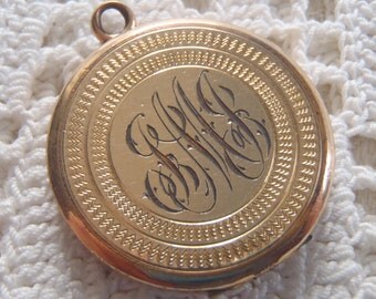 Vintage Locket Round Shape Monogrammed Photo Holders