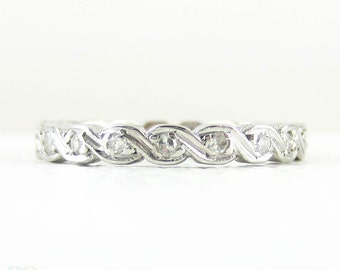 european wedding rings leaf design