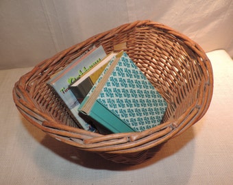 Vintage Bike Basket Wicker BIke Basket Vintage Bike Basket Woven Basket Wooden Wicker BIke Basket Vintage Basket magazine Holder