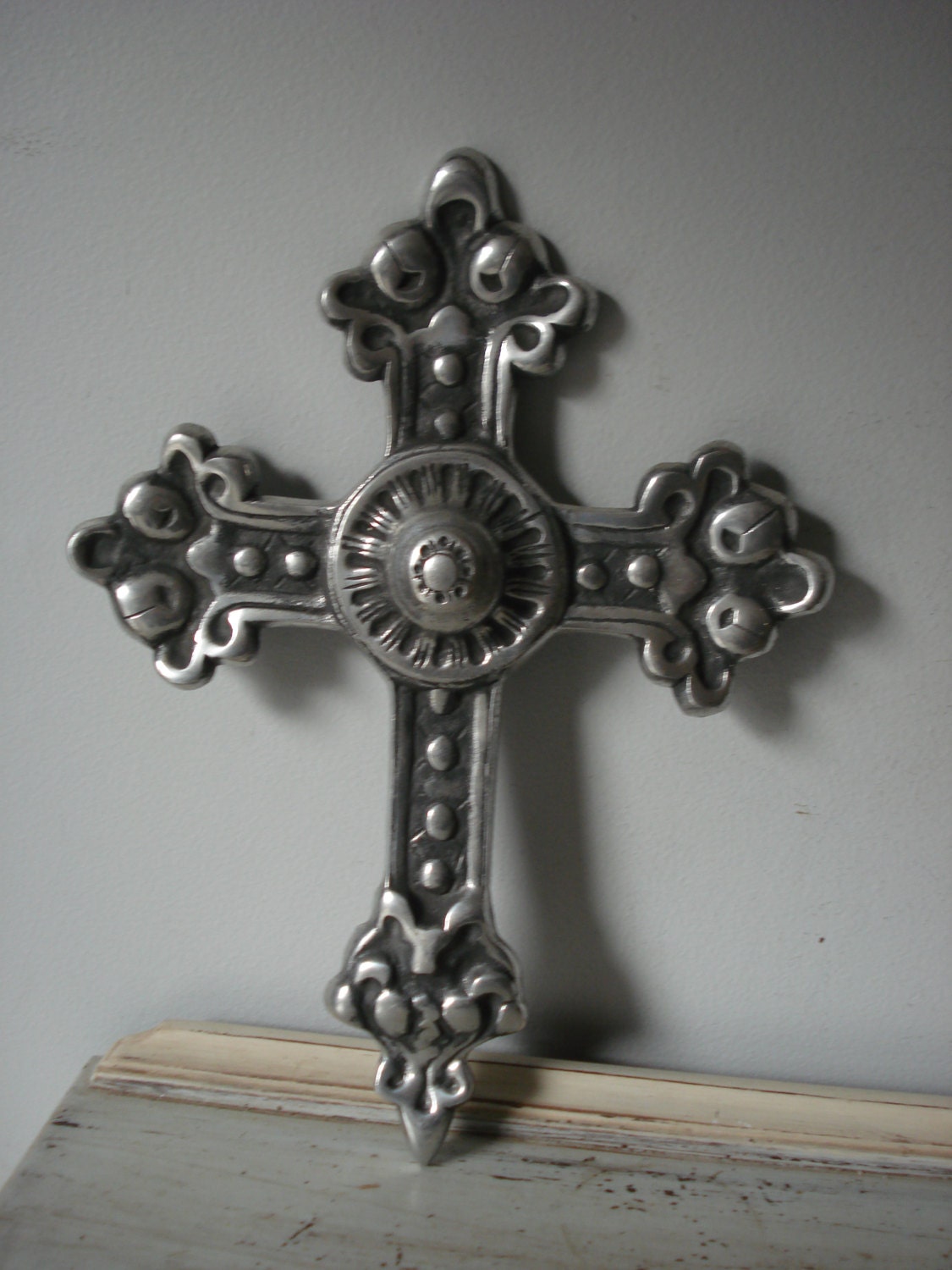 Large Silver Metal Cross/Large Cross Wall Hanging