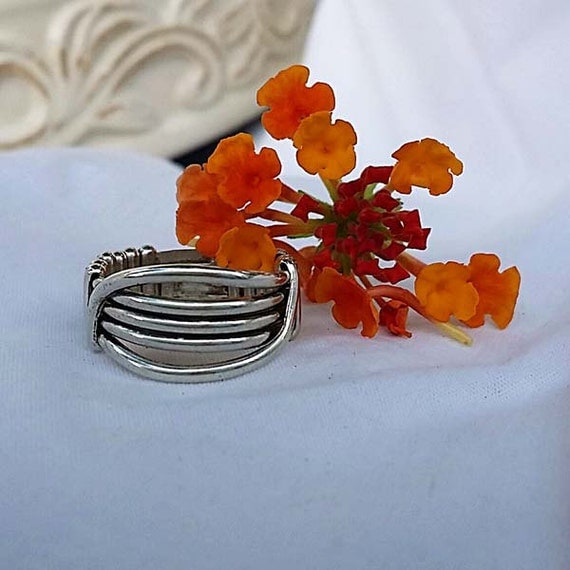 Wire Wrapped .935 Argentium Silver Minimalist Simple Band Ring Size 8.5 R-0004