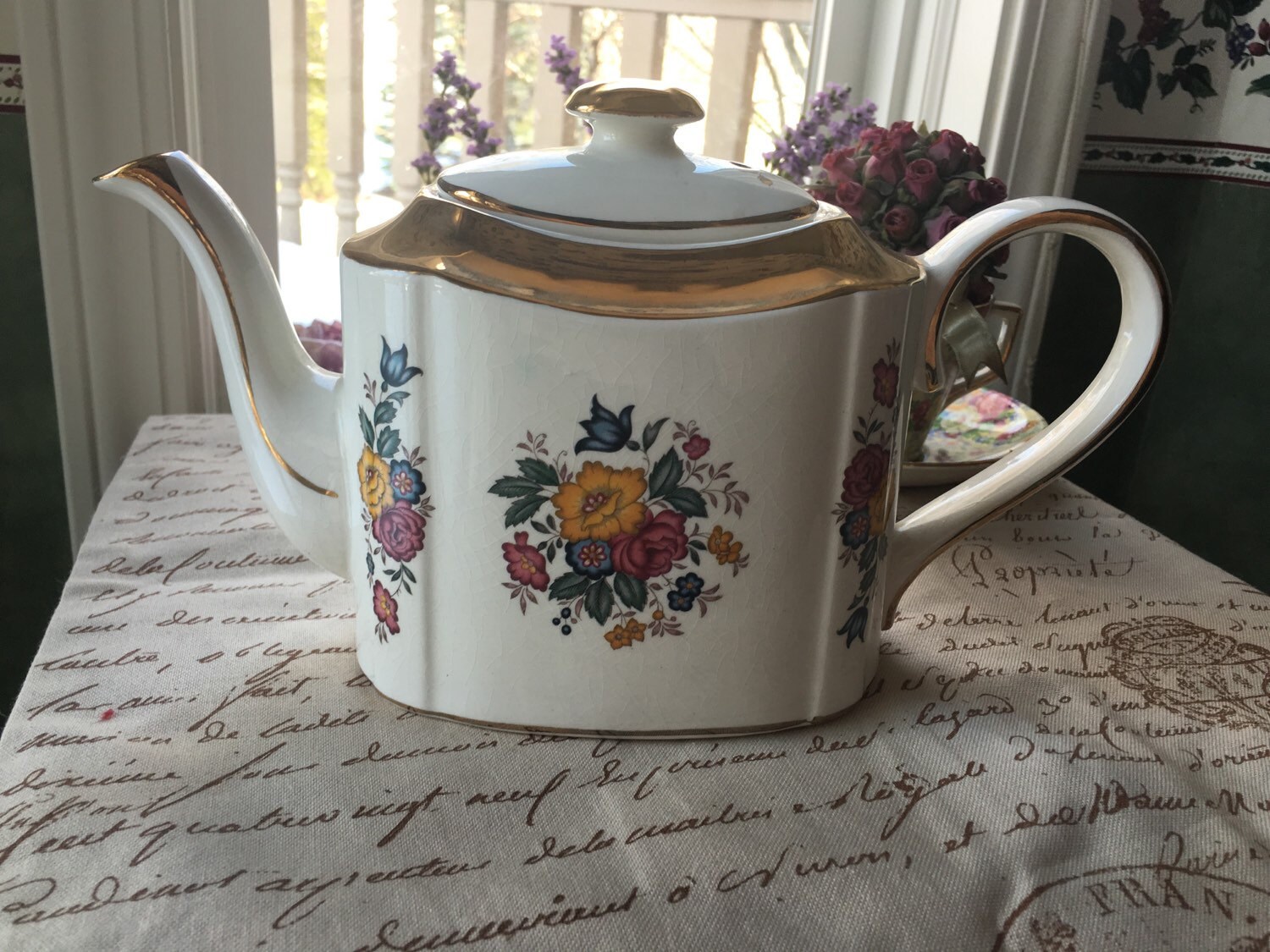 Arthur Wood Haddon Teapot 6 cup made in England