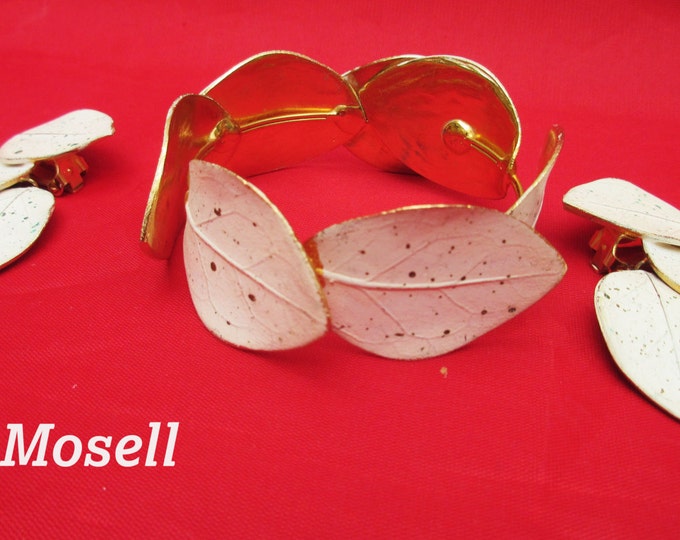 Mosell Bracelet and Earring Set - White speckled enamel - gold plated leaves Clip on earrings - Designer Signed