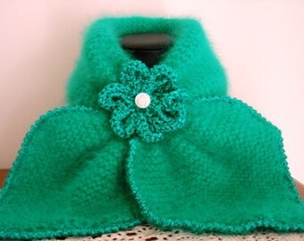 Echarpe tour de cou en Angora 70 % - MENTHE - création Misty Tuss Tricote