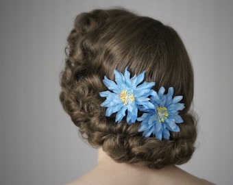Blue Flower Hair Clips, Turquoise Hair Accessories Set, 1950s Headpiece, Floral Fascinator, Vintage - "Salt Water Siren"
