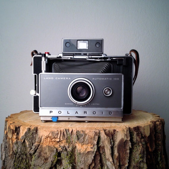 Vintage Polaroid Automatic 100 Land Camera 100 Series Film