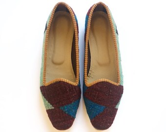 Kilim shoes. US size 11 (EU small size 42)
