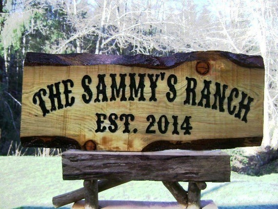 family-ranch-name-with-established-date-sign-sammys-ranch