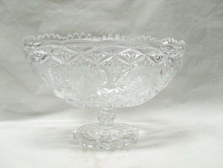 Vintage Crystal Cut Glass Bowl / Pedestal Cut by CatzShinySmiles