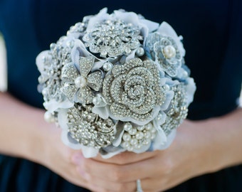 Custom Silver Brooch Bouquet, Grey Silk Flower Bouquet, Grey Fabric Flower Bouquet, hydrangea brooch bouquet, Bridesmaid Bouquet - 6 inch