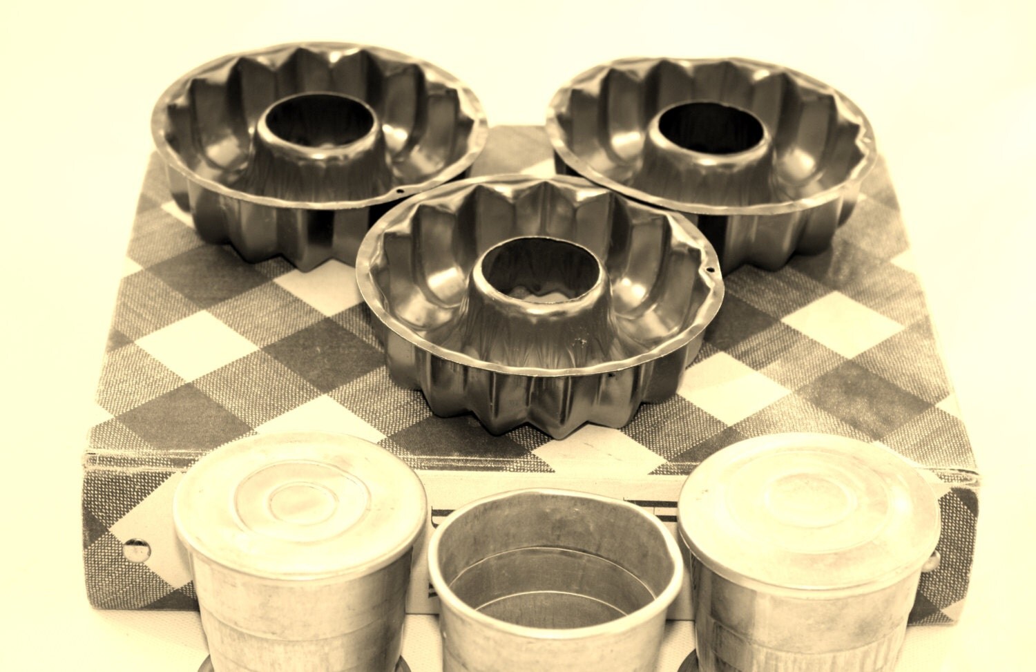 VintageJello MoldsJello Mold PansSmall MoldsBaking