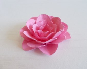 Large Seed Paper Roses - 100 Eco Friendly Paper Flowers Made From Recycled Paper Embedded With Flower Seeds - Plant and Grow!