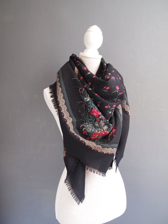 Liberty scarf/wool shawl/Liberty shawl/floral