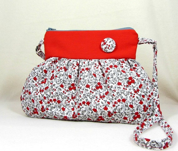 Red and white shoulder bag floral cotton purse pleated
