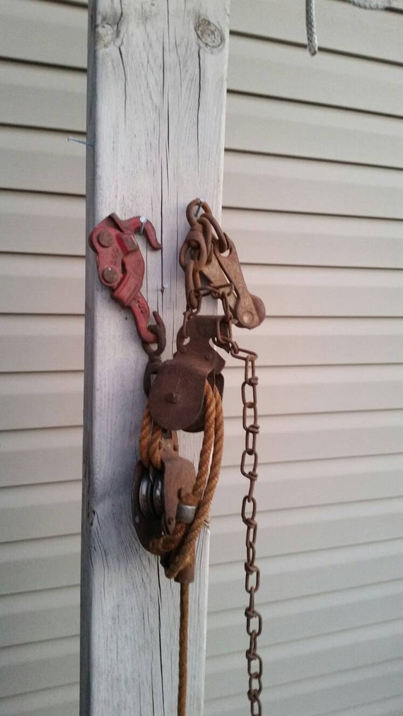 Vintage Block & Tackle Double Pulley Fence Stretcher Farm Tool