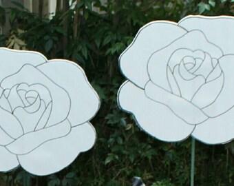 Paintable white roses/ alice in wonderland party craft/game/decoration