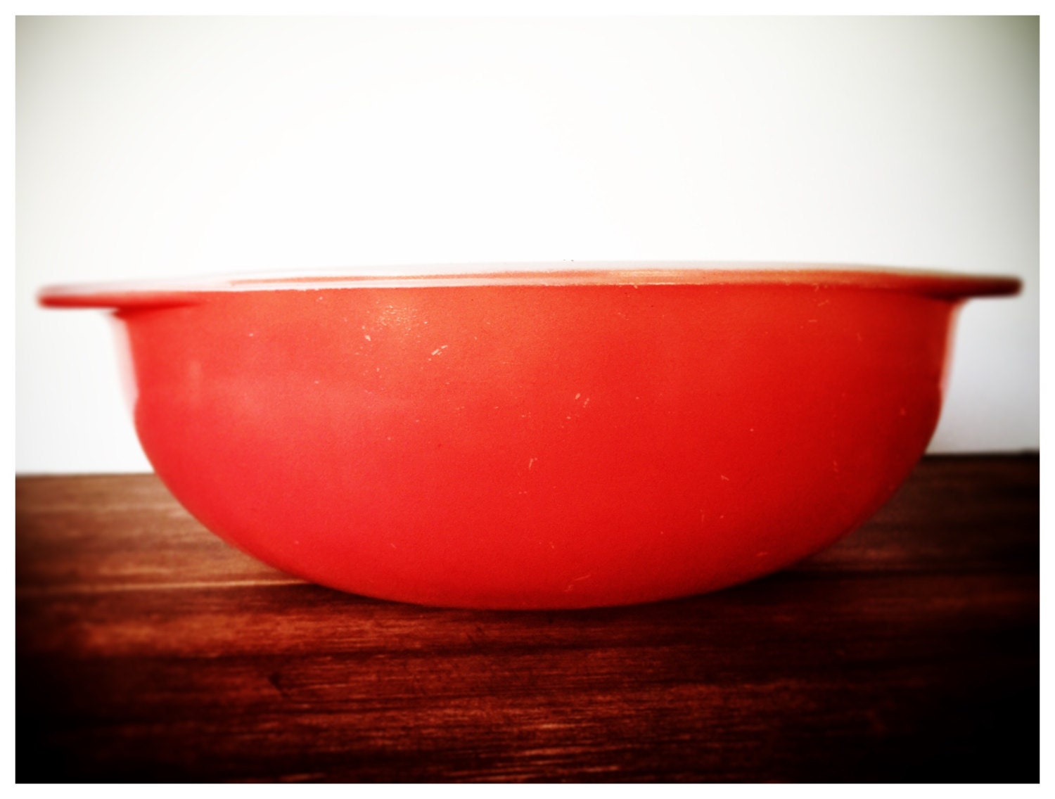 Flamingo Pink Vintage Pyrex Bowl with Handles 024 2QT Haute Juice