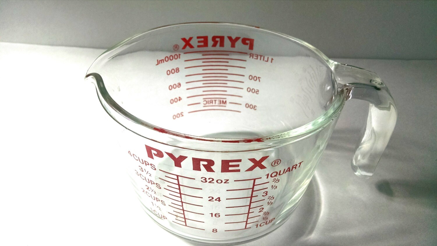 pyrex 4 cup measuring cup