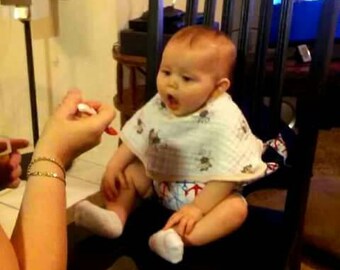 Portable, washable, fabric high chair. Suitable for child to toddler, adjustable. Take any where you go. CONVENIENT!