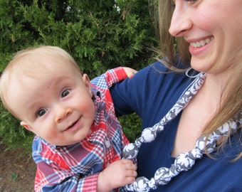 FREE SHIPPING! Fabric Teething Necklace, Nursing Necklace, Teething Necklace, Breastfeeding, Wood Beads, Teething Necklace, Mom Necklace