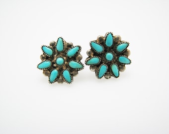Lovely Sterling Silver & Turquoise Flower Screw Back Earrings