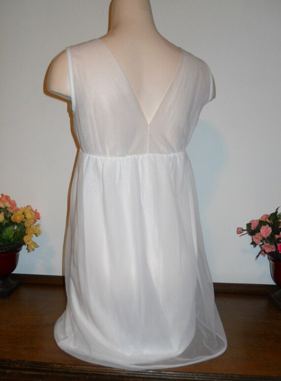 Vintage 1960's Baby Doll Nightgown Bridal White by oohlalingerie