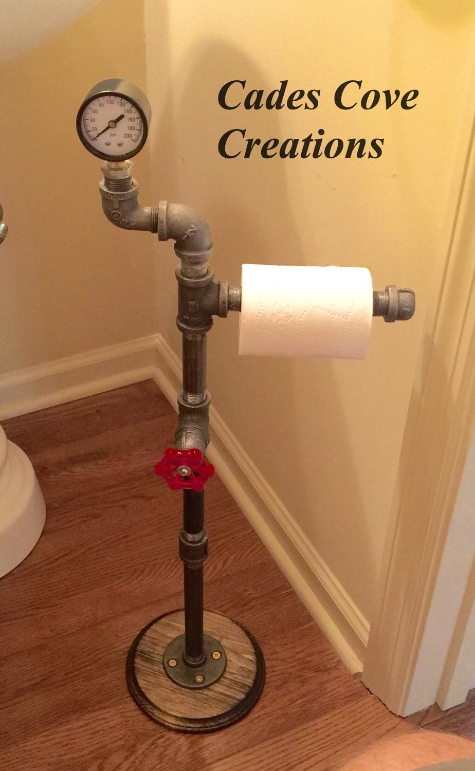 Industrial iron pipe toilet paper holder by CadesCoveCreations